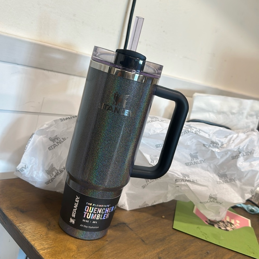 BRAND NEW Stanley 30oz 
Midnight Glitz